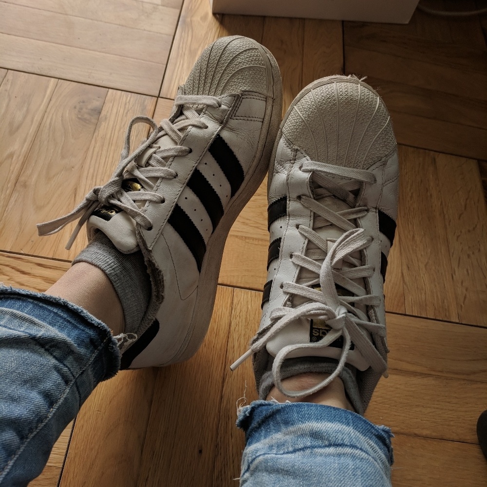 Adidas Women Super Star Size US 8